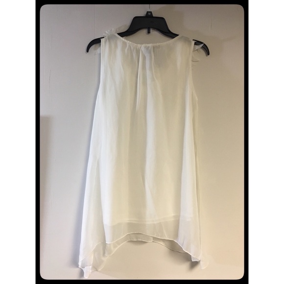 Beautiful White/Ivory Flowy Blouse - Picture 2 of 2